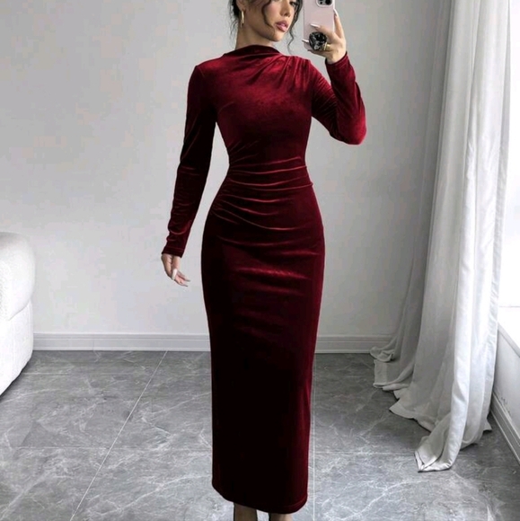 Women Elegant Velvet Asymmetric Ruffle Split Hem Dress - Picture 1 of 5